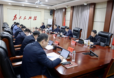 2月28日十四届县委第一百一十九次常委会会议召开1.jpg